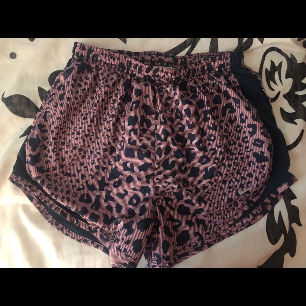 Women’s Nike tempo shorts